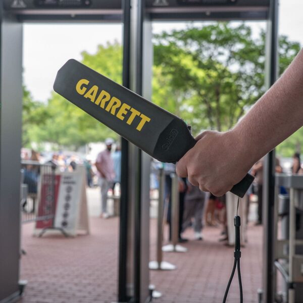 Garrett Guide Metal Detector - Image 4
